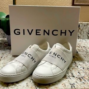 Worn a handful of times- white Givenchy sneakers.